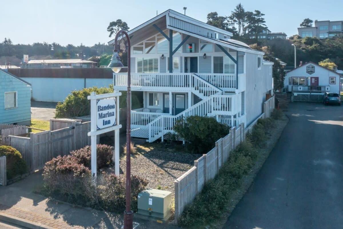 Bandon Marina Inn Екстериор снимка