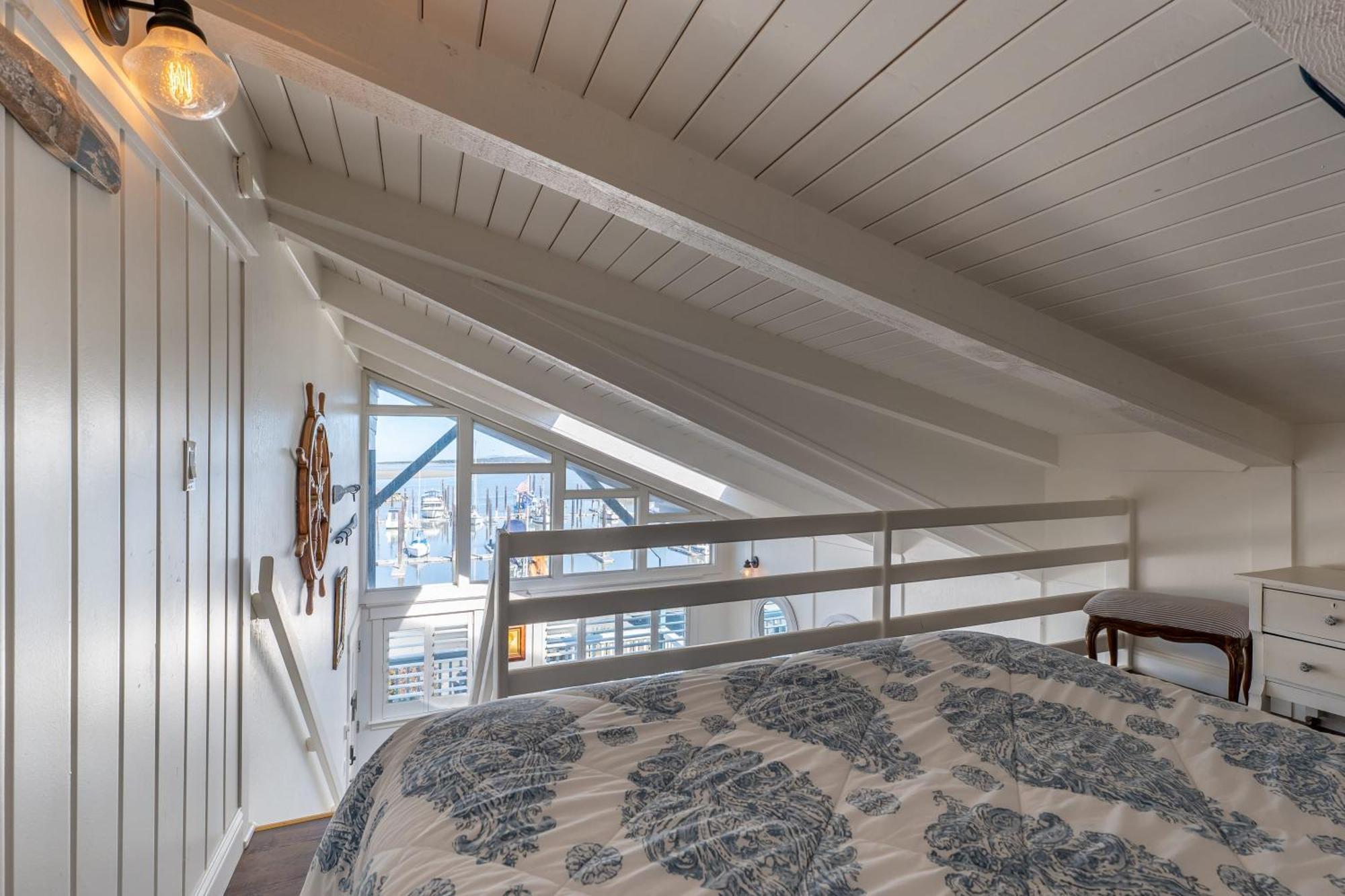 Bandon Marina Inn Екстериор снимка