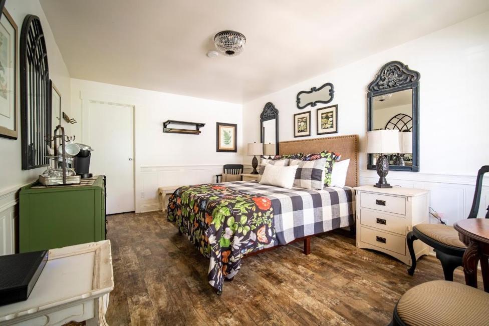 Bandon Marina Inn Екстериор снимка